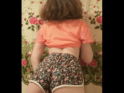 ❤️ seksi genç bebeğim soyunma kapalı onu şort üzerinde kamera Süper seks pornoda tr.onlyhdporn.ru ❤